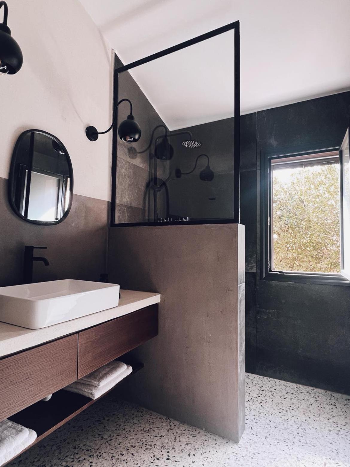 Alfiea Home 65M2 & Alfiea Studio 35M2 Луца Экстерьер фото
